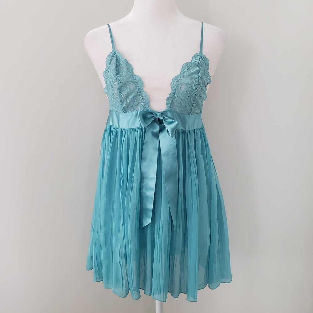 Victoria's Secret Y2K Lacey Babydoll Cami Top LARGE Coquette‎ Fairy Romantic